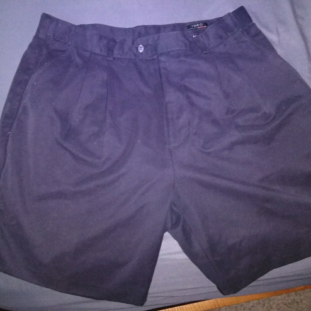 Izod shorts